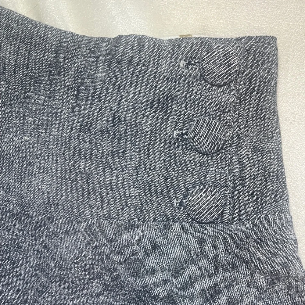 Necessary Objects Gray Linen Blend Skirt with Polka Dot Lining